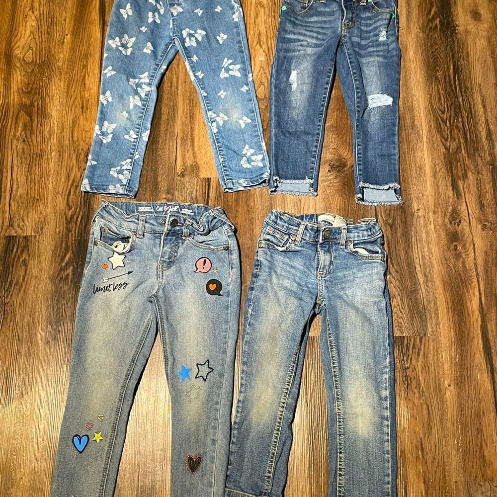 Girls size 4 jeans lot. Excellent condition. Smoke free home